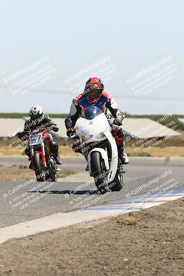 media/Sep-01-2025-Lets Ride (Mon) [[4370d11284]]/B Group/1220pm (Wheelie Bump)/